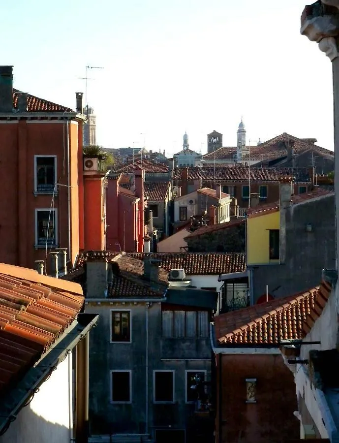 Apartment Ferienwohnung Finestra Su Venezia