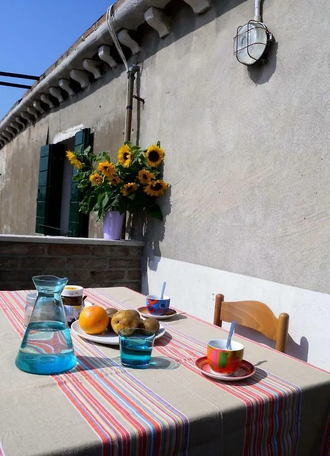 Finestra Su Venezia Apartment 0*, Venice