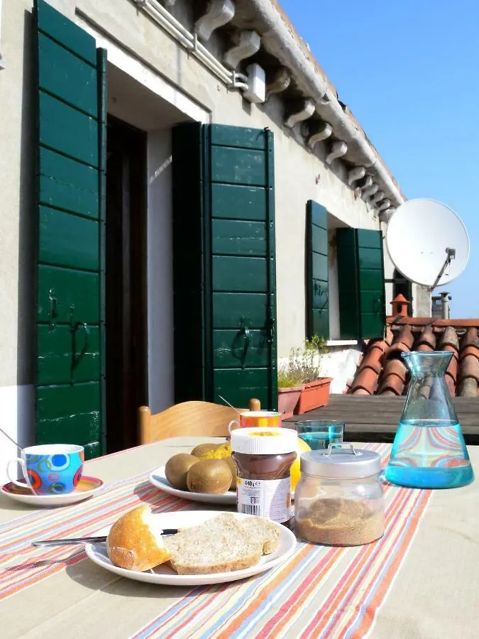 Finestra Su Venezia Apartment